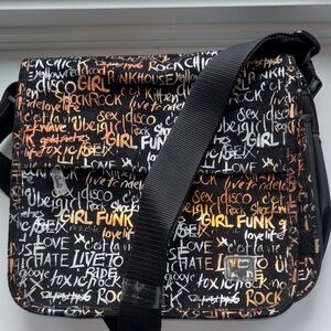 💥FREE WITH PURCHASE NWOT Cult graffiti crossbody bag